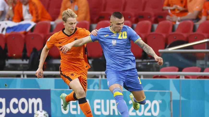Украина впервые вышла в плей-офф чемпионата Европы по футболу